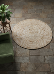 Braided Natural Round Jute Rug - 119 x 119 cm-1
